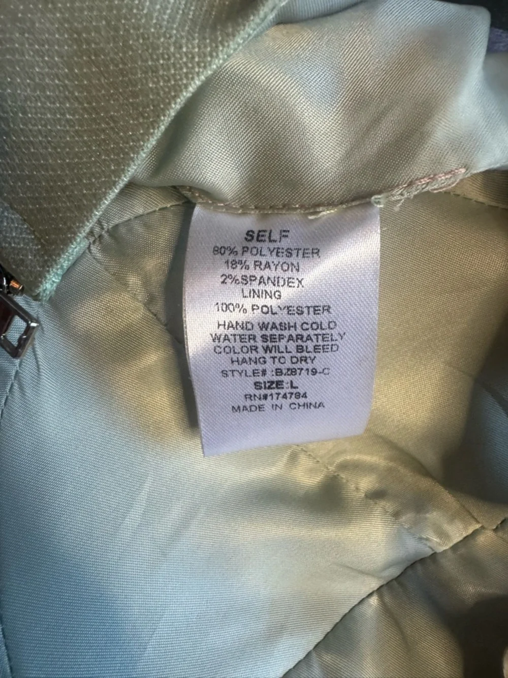 Blithe LA Chain Strap Crop Top - Picture 4 of 4